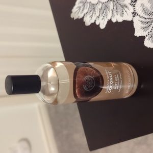 The Body Shop Coconut Body Mist